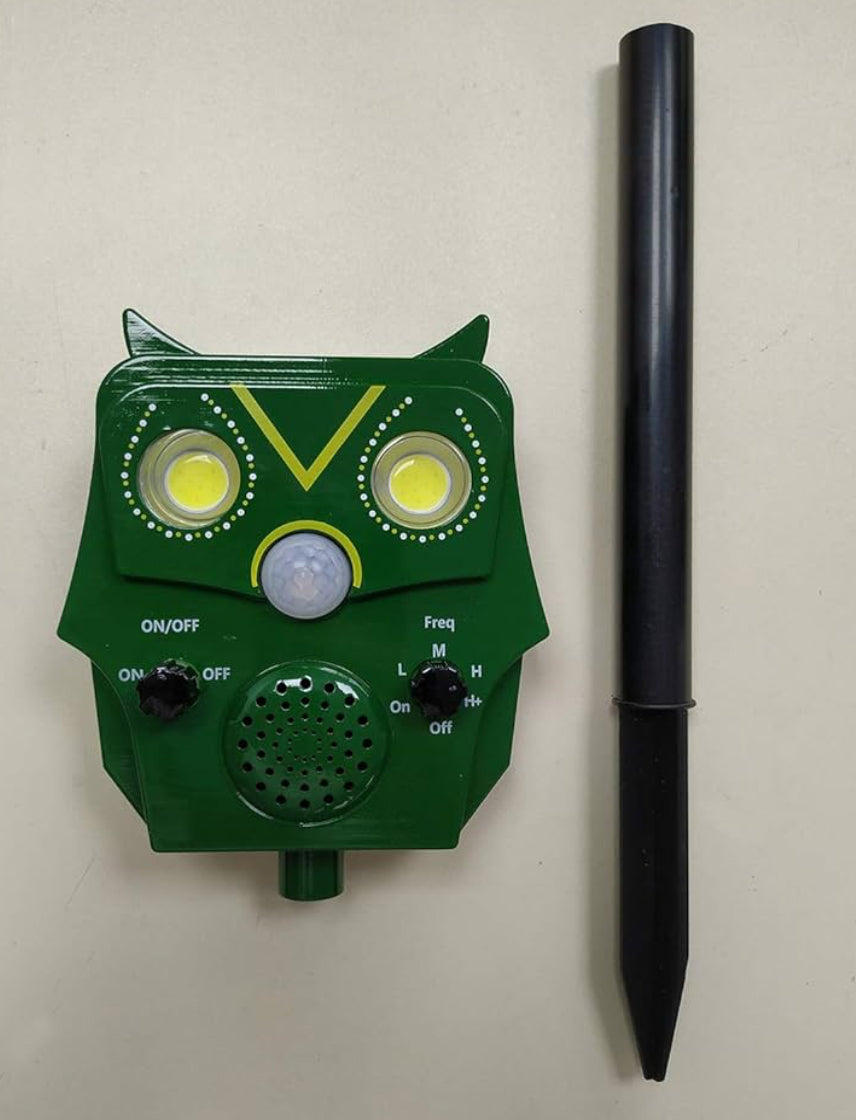 Búho de jardín con control de movimiento, ahuyentador de animales con ultrasonidos y flash, resistente a la intemperie y eficaz