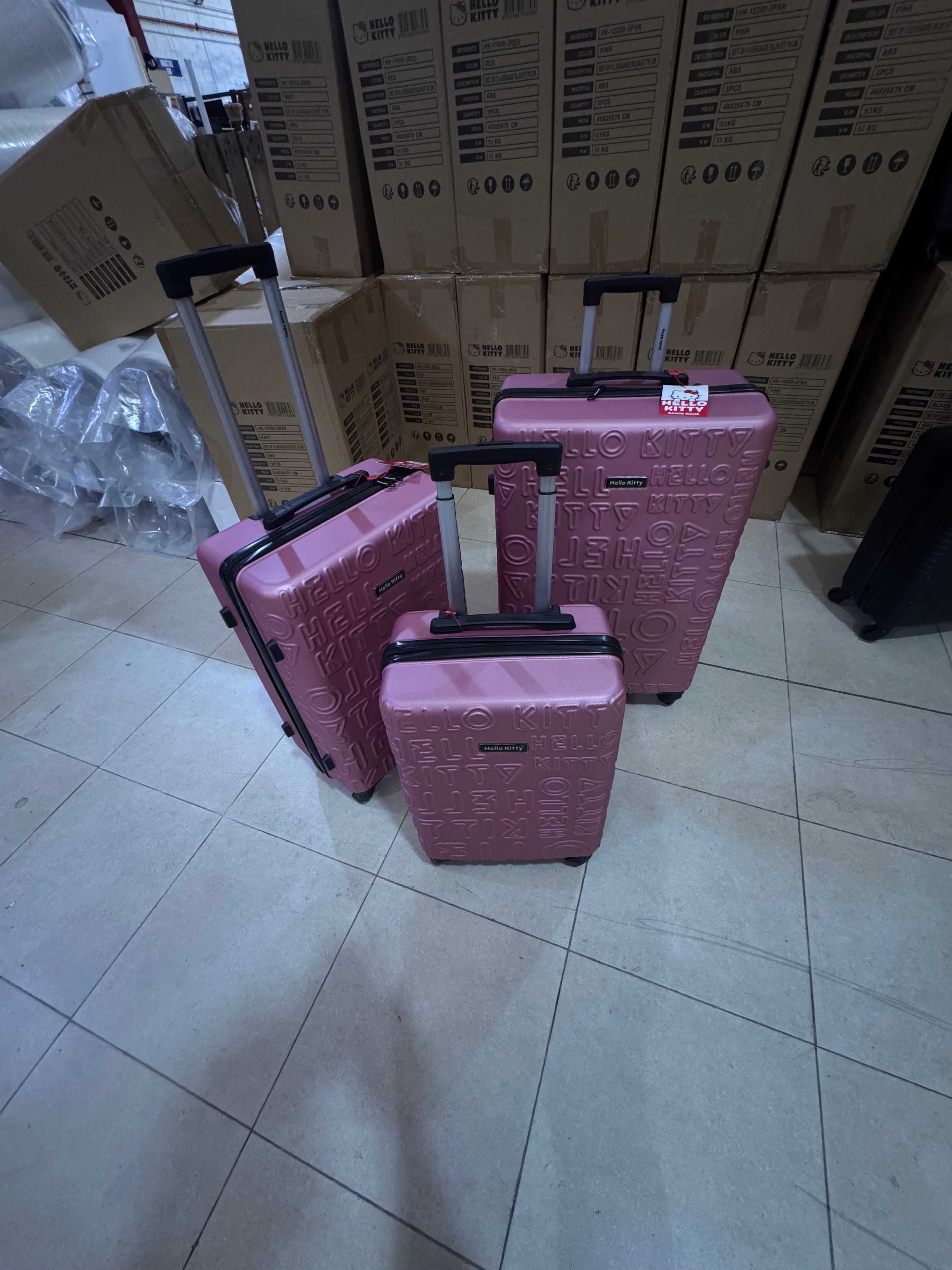 Conjunto maletas hello kitty original